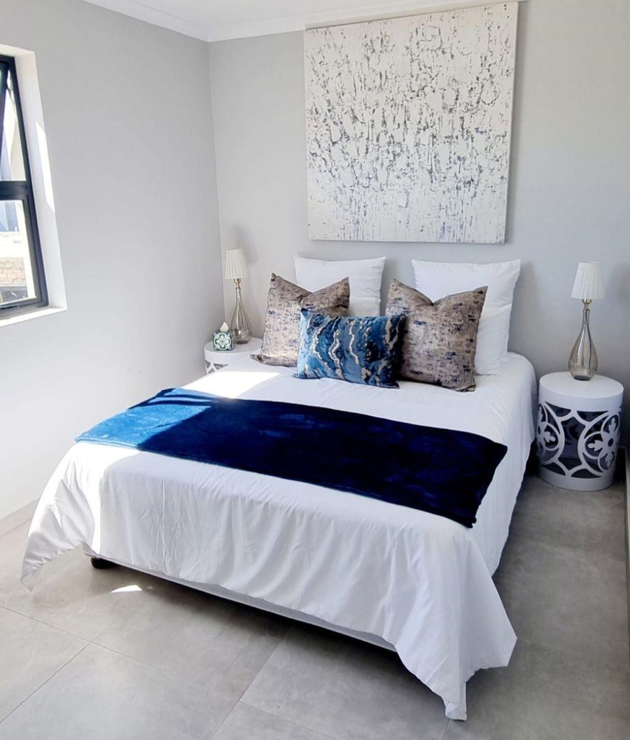 2 Bedroom Property for Sale in Parklands Western Cape